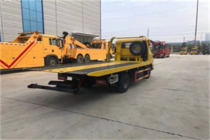 加格达奇非事故拖车