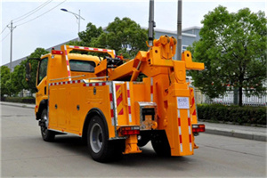 加格达奇高速路拖车费